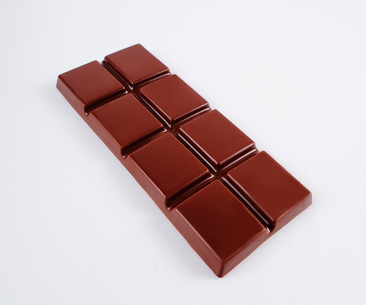 Molde de alta calidad para hacer tus propias tabletas de chocolate de 50 gramos.